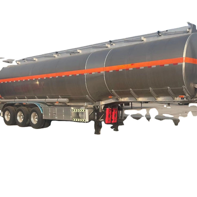 3 aks Kapasite 42 m3 Paslanmaz Çelik 304 Tek bölme Vakum 12R22.5 18PR 12 lastik 28T iniş aracı Sıvı Tanker