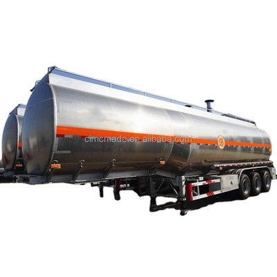 CIMC'nin en son süreç tasarımı, yüksek dayanıklılıklı çelikten yapılmış üç eksenli sıvı orta yarı römork / Sıvı Tanker Kamyonu