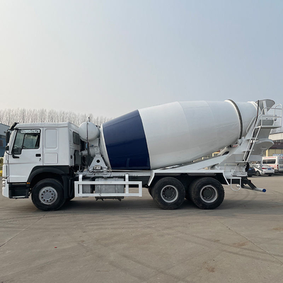 Yeni Kullanılmış Sinotruk Howo Kamyonlar 10 ila 18 M3 Kapasiteli Beton Çimento Karıştırıcı Kamyon Pompa ile