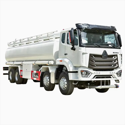 5000 Litre Yakıt Tanker Kamyonlar Howo Tanker Kamyon 6x4 8x4 Sinotruck Kullanılmış Su Tankeri